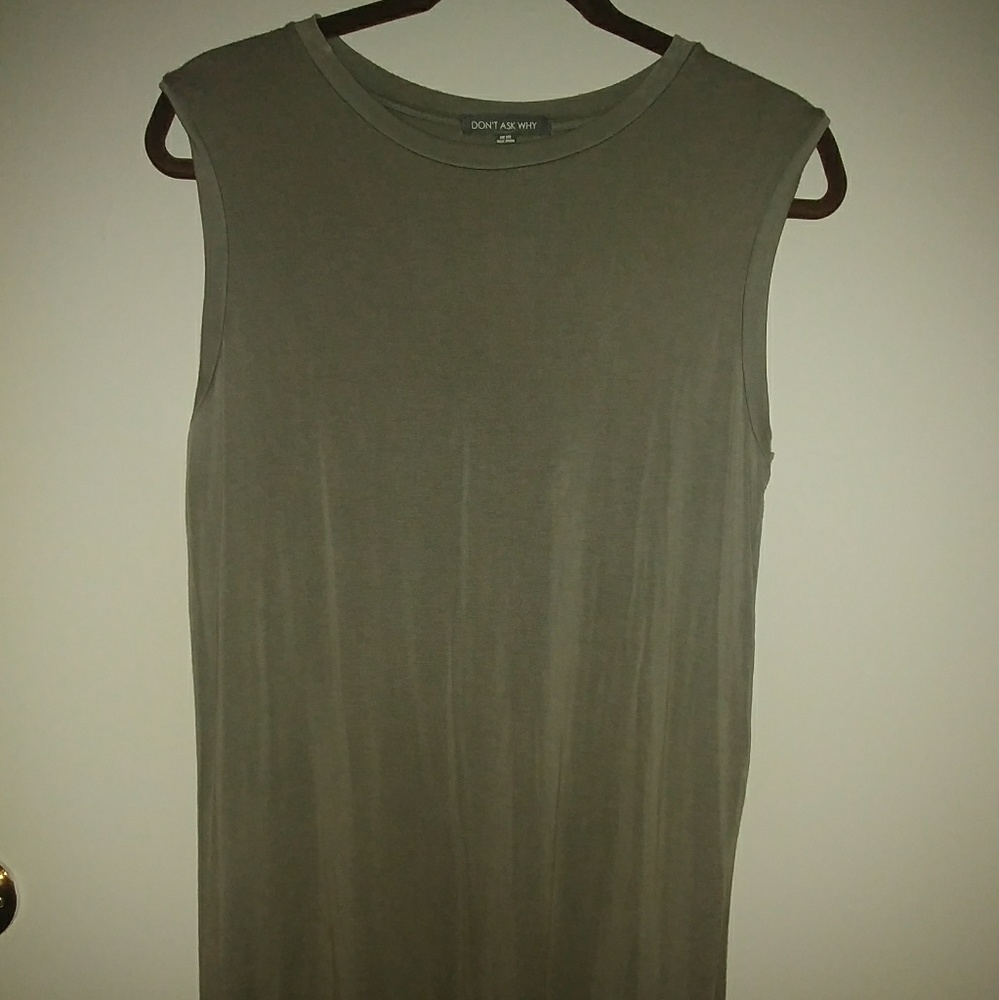 NWT Don't Ask Why dress